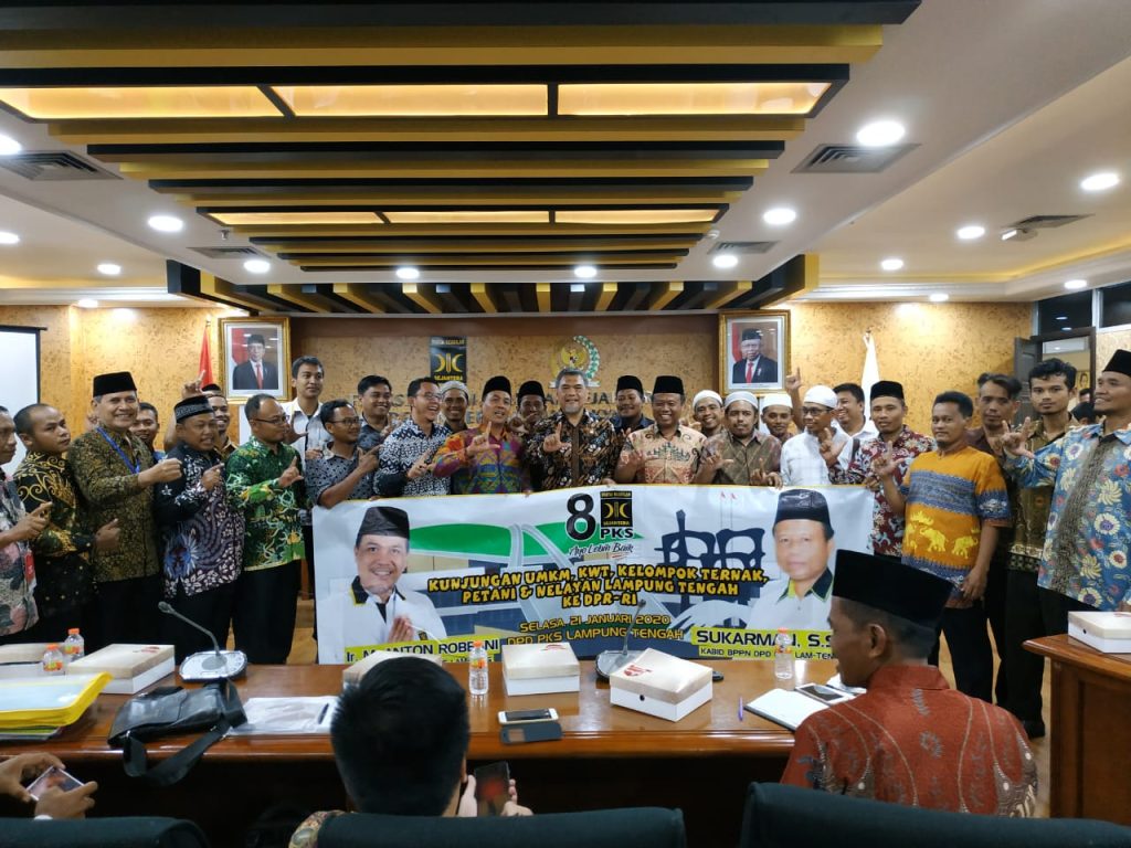 rumah inspirasi bersama perwakilan kelompok berkunjung ke DPR RI